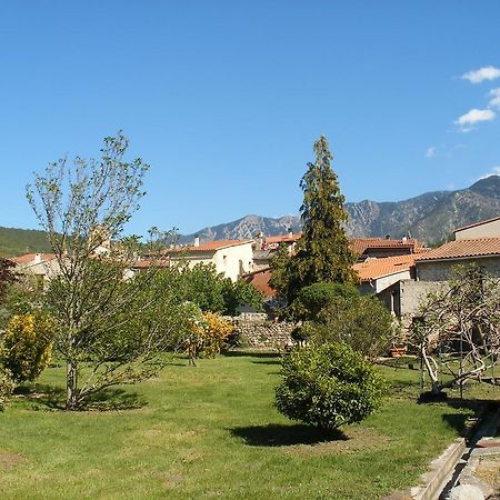 Corneilla-de-Conflent Petite Maison De Village מראה חיצוני תמונה